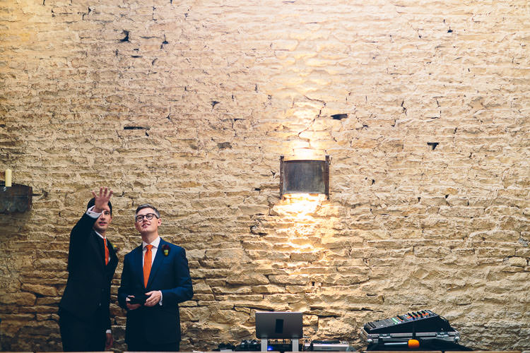 Cotswolds Barn Laid Back Stylish Wedding http://albertpalmerphotography.com/