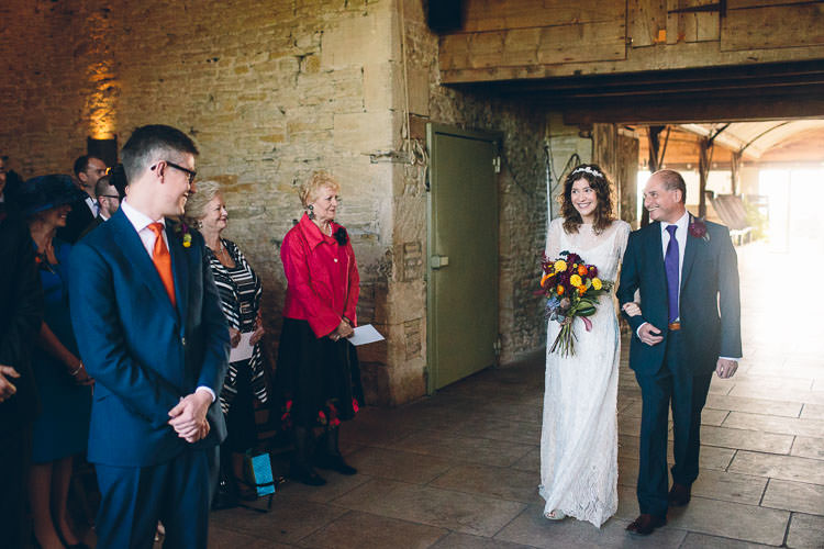 Cotswolds Barn Laid Back Stylish Wedding http://albertpalmerphotography.com/