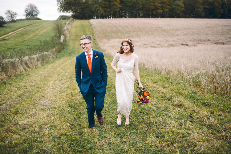 Cotswolds Barn Laid Back Stylish Wedding http://albertpalmerphotography.com/