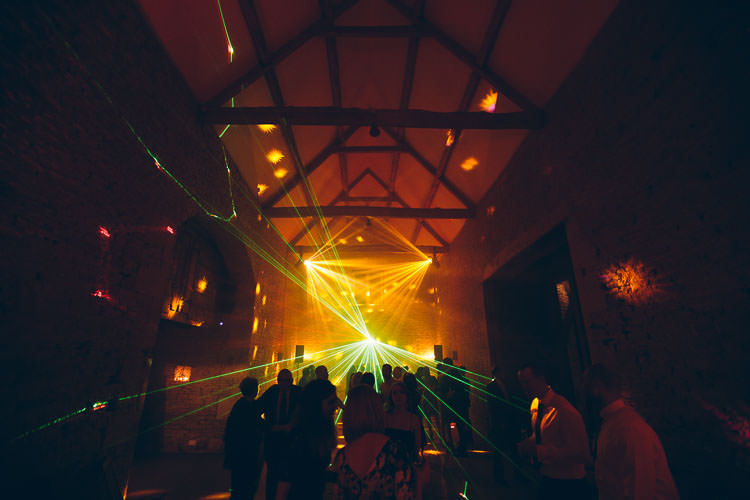 Cotswolds Barn Laid Back Stylish Wedding http://albertpalmerphotography.com/