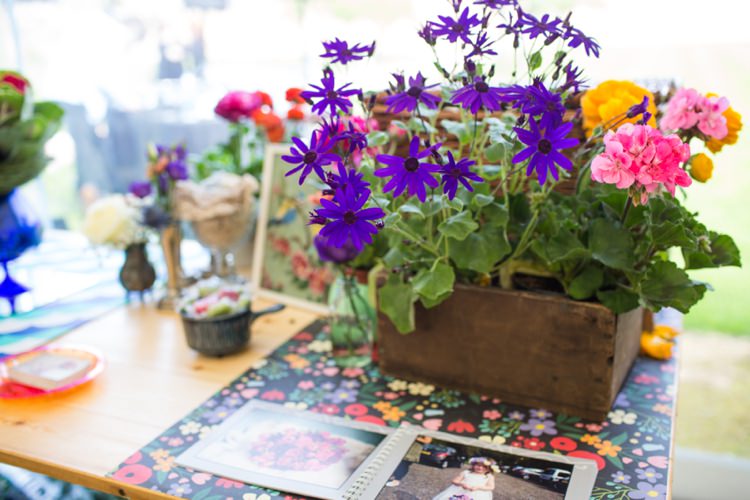 Box Flowers Tie The Knot Wedding Carnival Hertfordshire Fair Event http://www.binkynixon.com/
