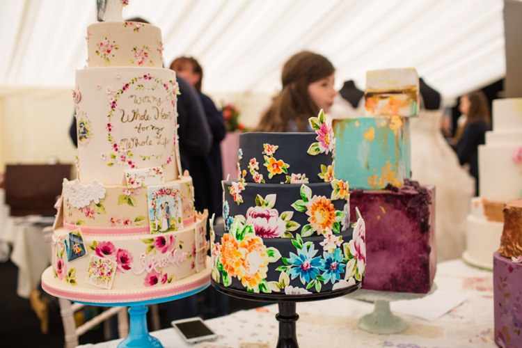 Nevie Pie Cakes Tie The Knot Wedding Carnival Hertfordshire Fair Event http://www.binkynixon.com/