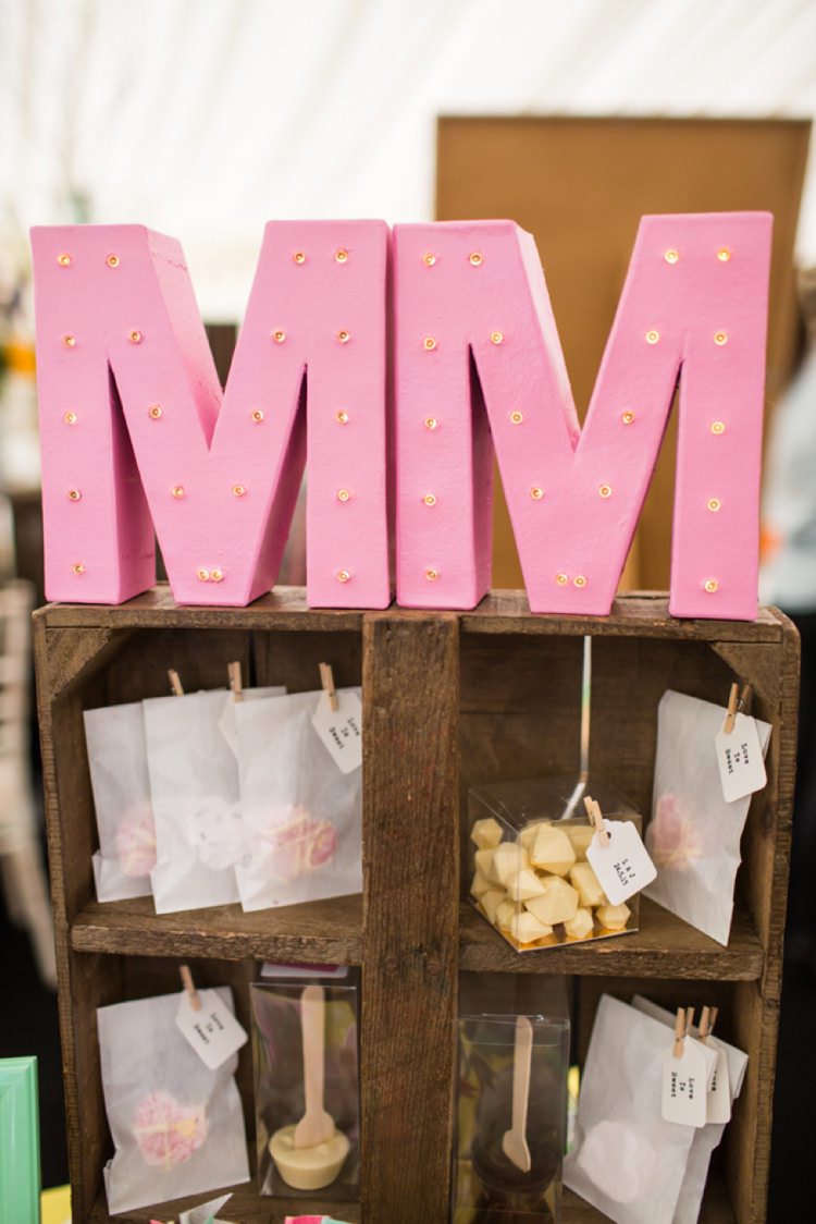 Tie The Knot Wedding Carnival Hertfordshire Fair Event http://www.binkynixon.com/