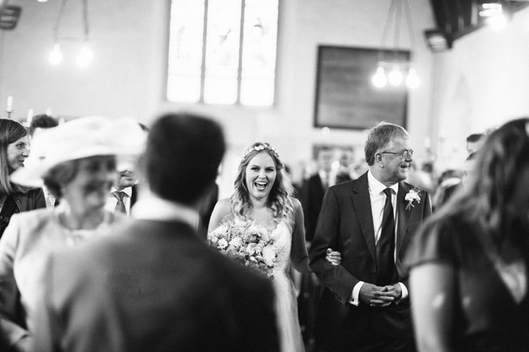 Quaint Home Made Farm Big Party Wedding http://www.emmacasephotography.com/