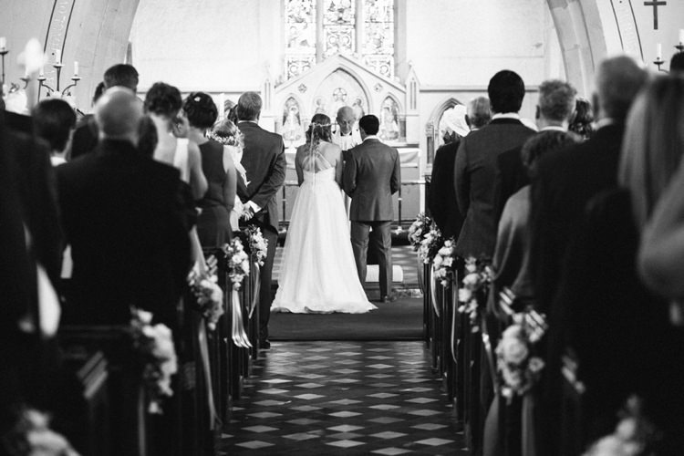 Quaint Home Made Farm Big Party Wedding http://www.emmacasephotography.com/