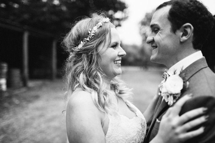 Quaint Home Made Farm Big Party Wedding http://www.emmacasephotography.com/