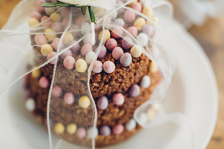 Mini Egg Rice Crispy Easter Cake Chilled DIY Beach Front Cafe Cornwall Yellow Blue Wedding http://missgen.com/