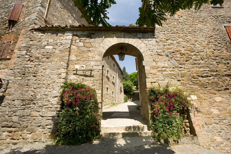 Honeymoon Guide 2015 Ideas Advice Monteverdi_ Italy_ Mr & Mrs Smith (1)