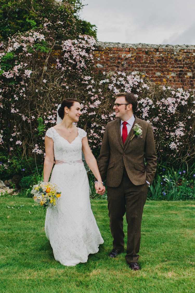 DIY Picnic Village Fete Feel Wedding http://peppermintlovephotography.com/