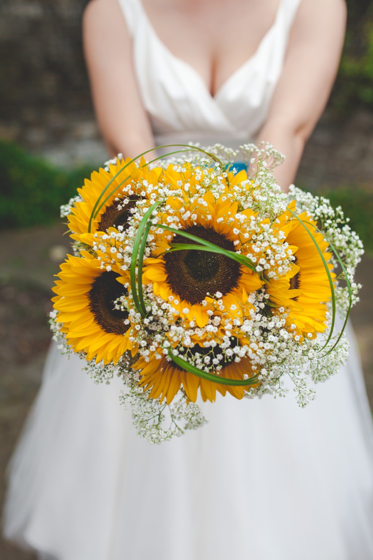 Sunflower Bouquet Flowers Bride Bridal Yellow 1950s Superhero Diner Wedding http://www.cherryredphotography.co.uk/