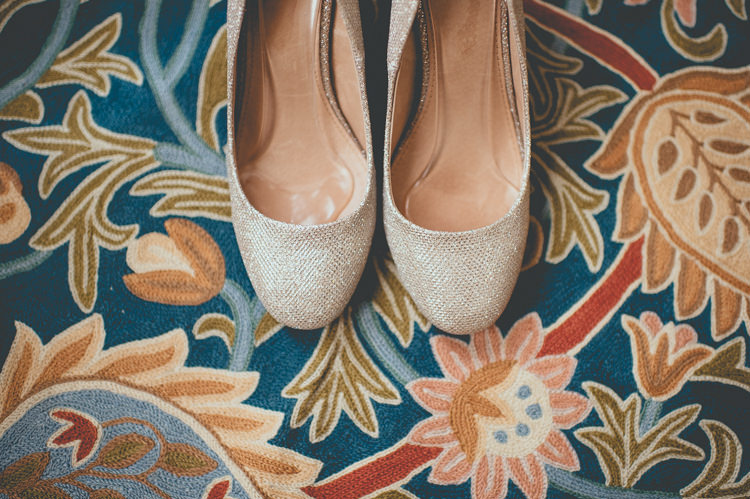 Fun Enchantment Under The Sea Dance Blue London Wedding http://bigbouquet.co.uk/