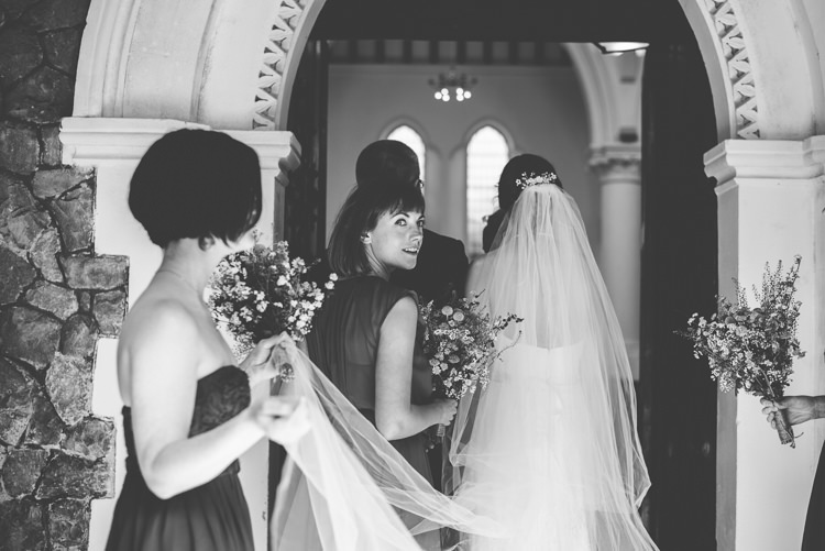 Fun Enchantment Under The Sea Dance Blue London Wedding http://bigbouquet.co.uk/