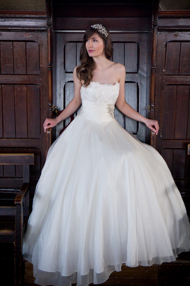 Bristol Bridal Boutique. Designer Second Hand & Sample Wedd