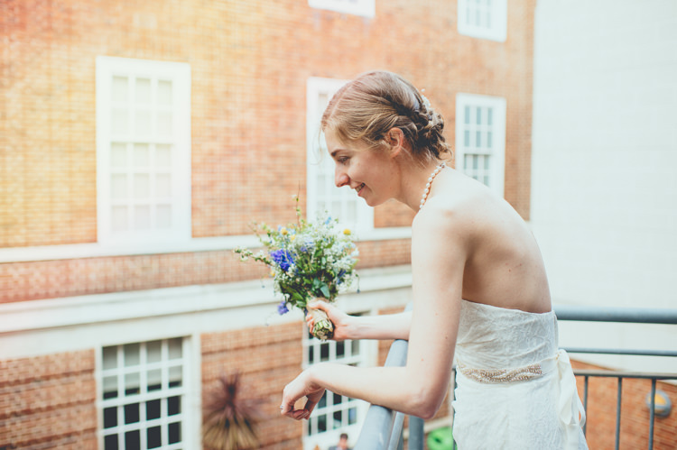 Fun Enchantment Under The Sea Dance Blue London Wedding http://bigbouquet.co.uk/