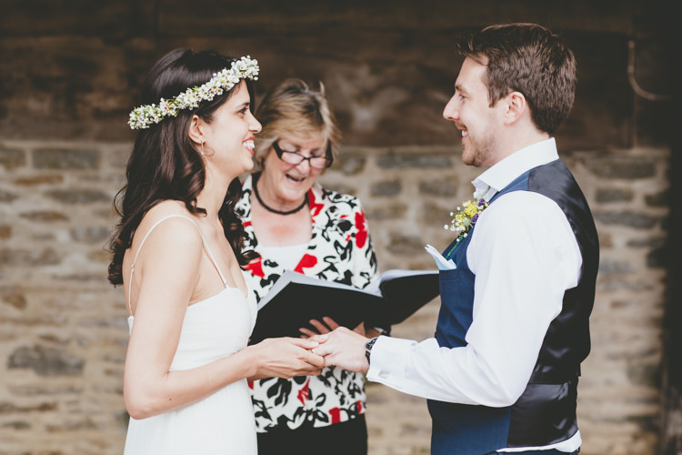 Relaxed Fun Rustic Countryside Barn Wedding http://www.paulunderhill.com/