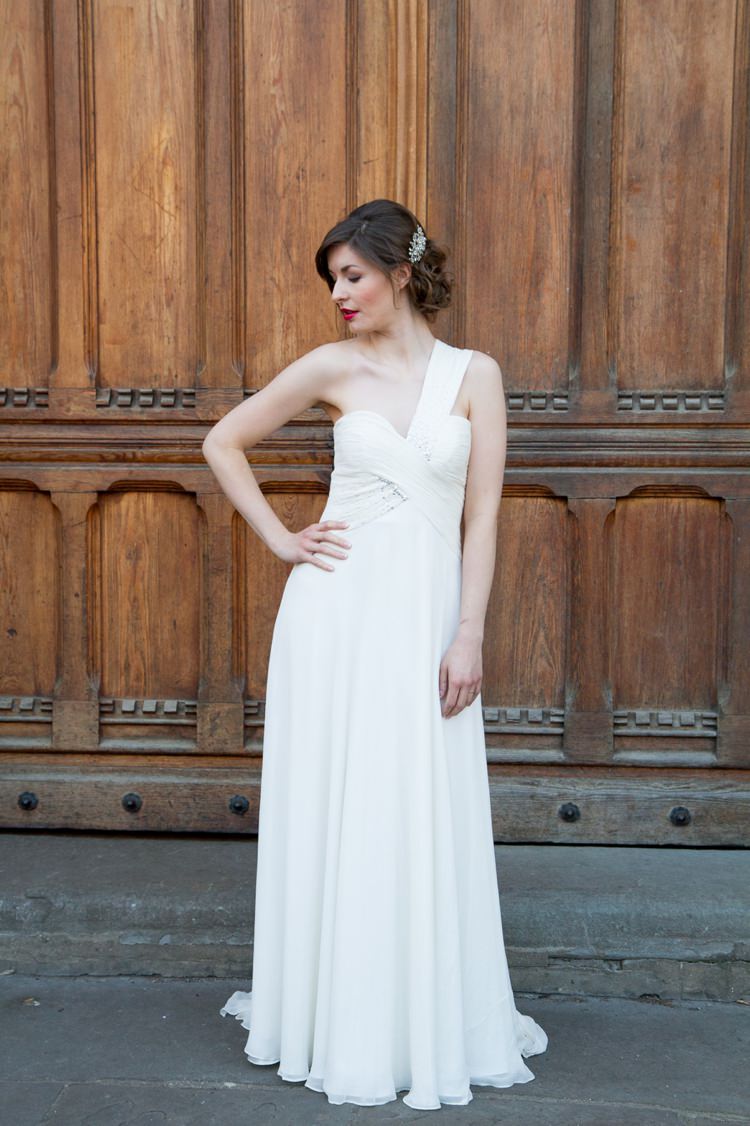 Bristol Bridal Boutique. Designer Second Hand & Sample Wedd