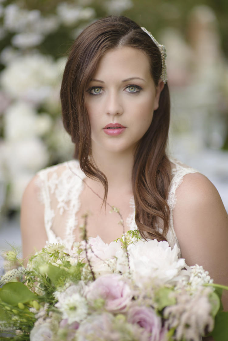 Make Up Bride Beauty Natural Pretty Quintessential English Elegant Soft Blush Blossom Wedding Ideas http://careysheffield.com/