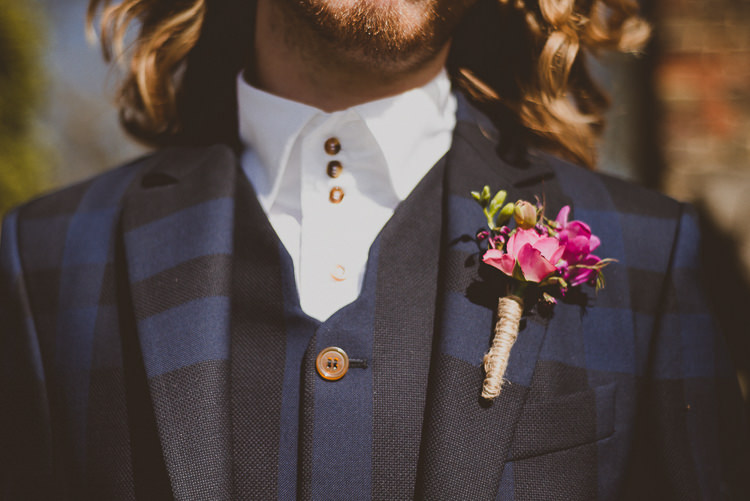 Vivienne Westwood Groom Check Suit No Tie Buttonhole Street Party London Spring Flower Wedding http://www.modernvintageweddings.com/
