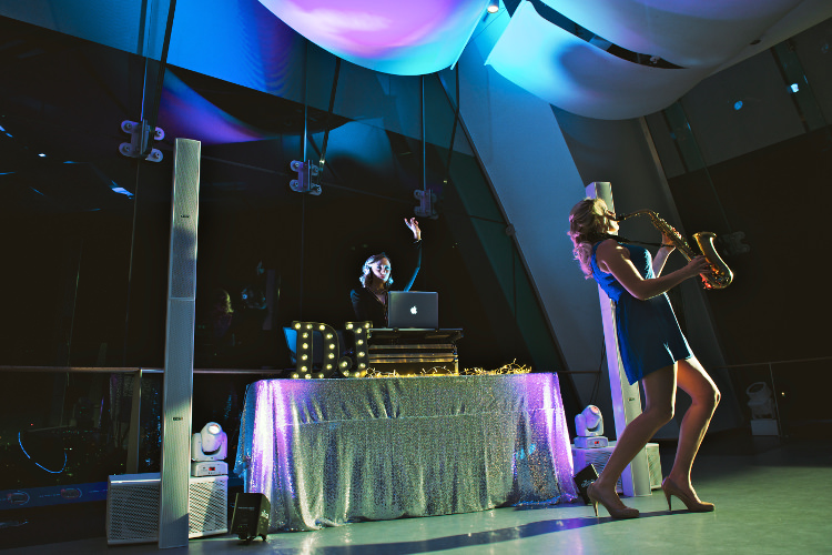 DJ Gems Wedding Entertainment UK Directory Supplier