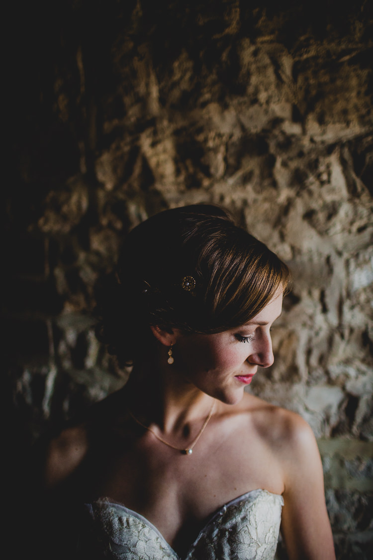 Hair Bride Style Bridal Accessories Rustic Dusky Pink Gold Picnic Marquee Wedding http://jonnymp.com/