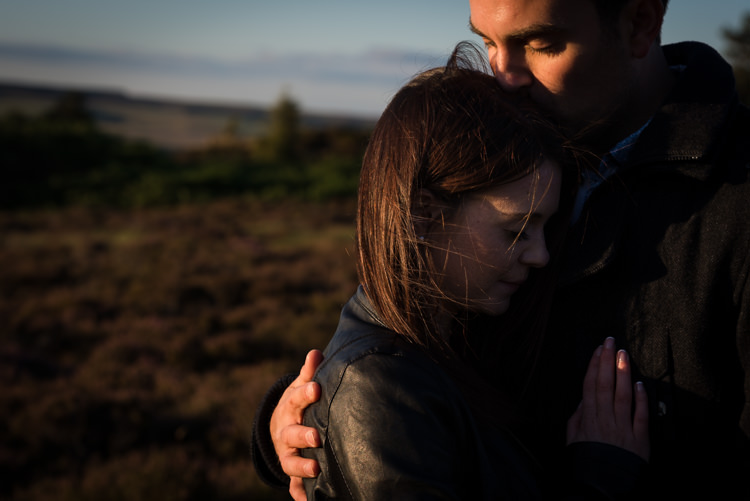 Stunning Sunset Ilkley Moor Engagement http://avenuewhitephotography.com/