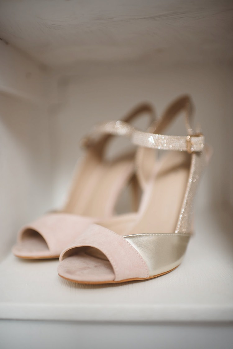 Nude Gold Shoes Bride Bridal Gitter Whimsical Boho Woodland Wedding http://katmervynphotography.com/