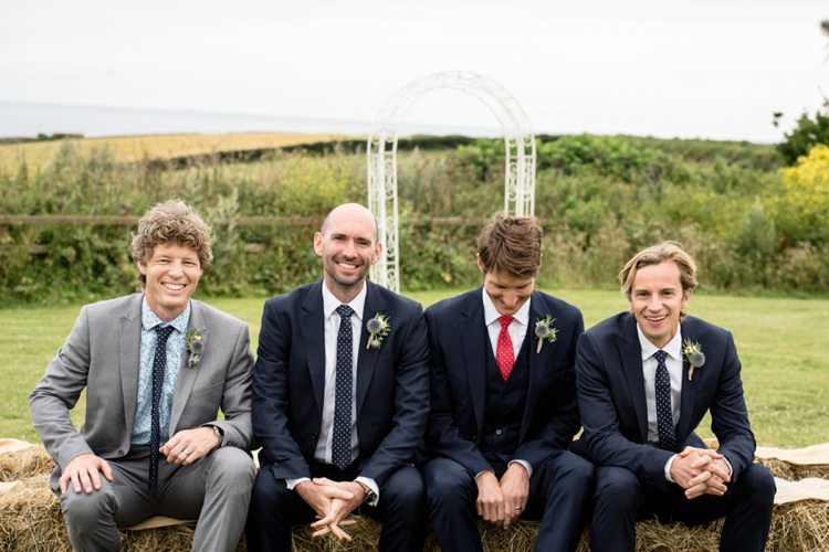 Beautiful Country Barn Relaxed Family Wedding http://hollybobbins.com/