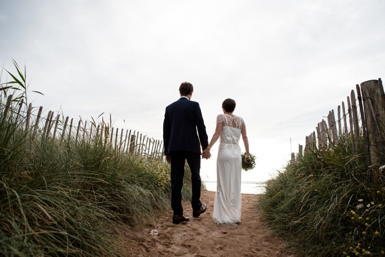 Beautiful Country Barn Relaxed Family Wedding http://hollybobbins.com/