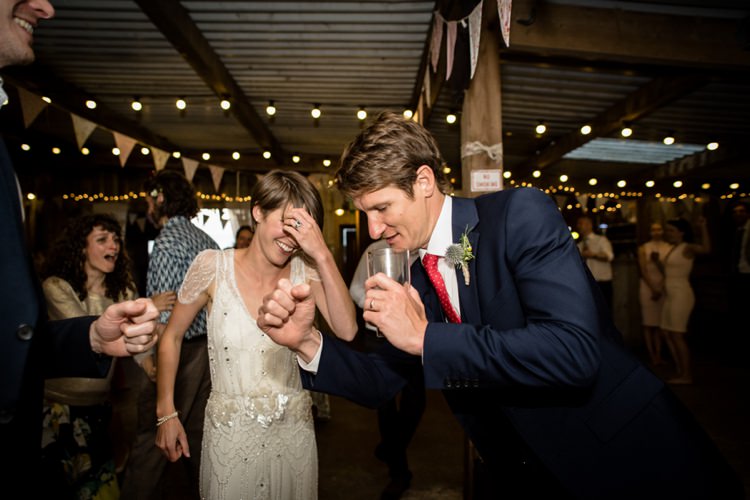 Beautiful Country Barn Relaxed Family Wedding http://hollybobbins.com/