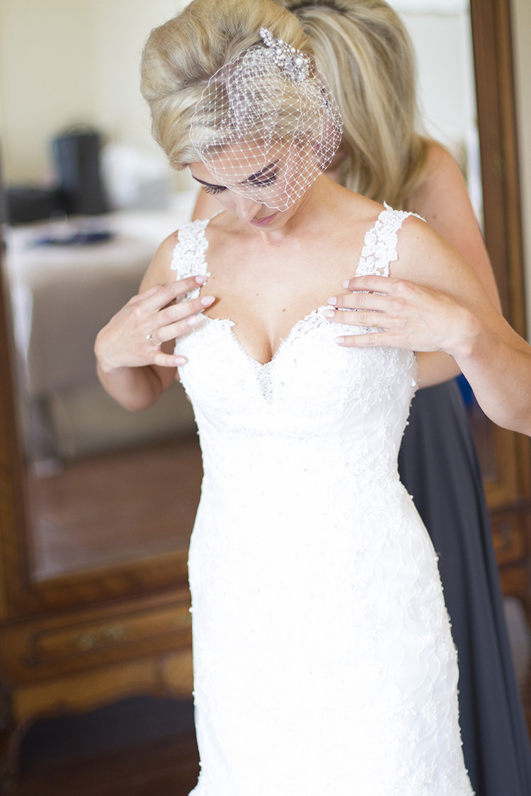 Birdcage Veil Bride Ideas Inspiration Wedding Bridal http://www.chanelleknapp.com/