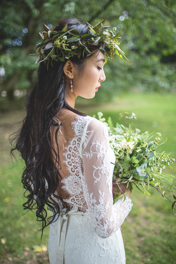 Long Hair Waves Bride Stle Feminine Bohemian Beautiful Bridal Ideas http://www.photographsbyeve.co.uk/