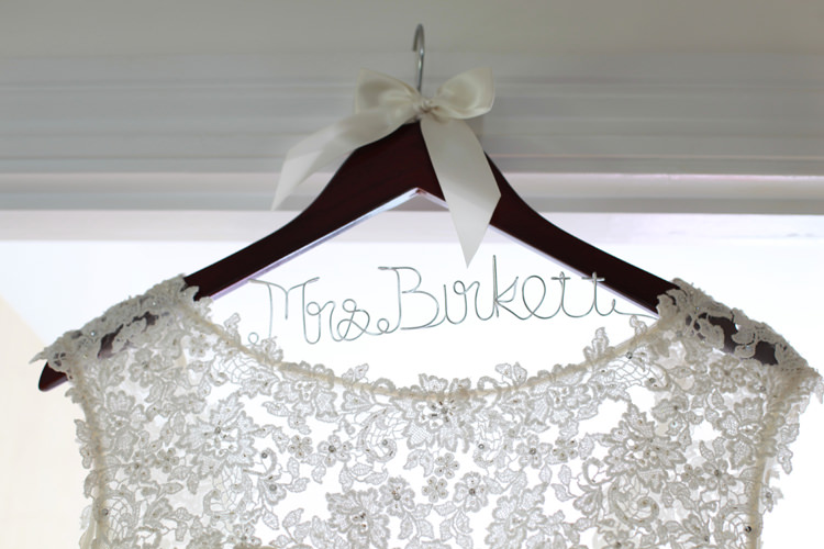 Casual Summer Outdoor Beach Wedding http://www.lifephotographic.com/