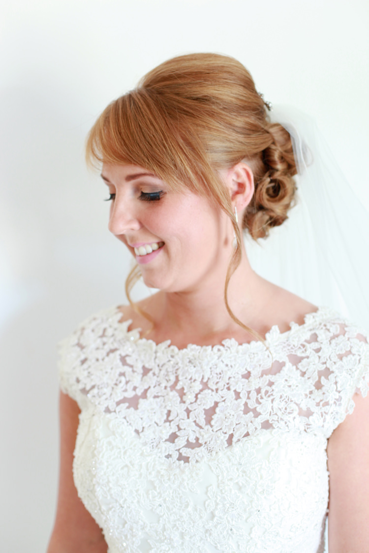 Bride Bridal Hair Bangs Fringe Style Casual Summer Outdoor Beach Wedding http://www.lifephotographic.com/