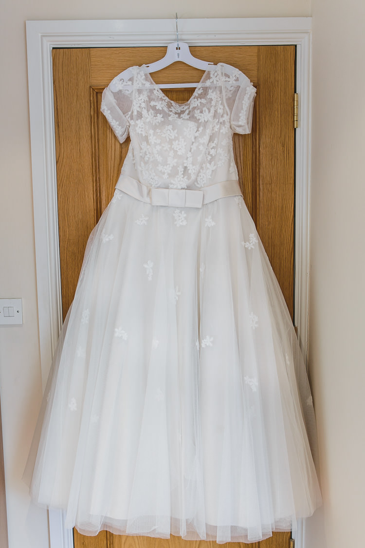 Lou Lou Bridal Cynthia DIY Orange Mint Conservatory Wedding http://www.tierneyphotography.co.uk/