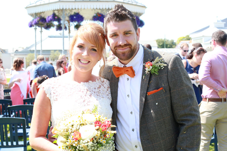 Casual Summer Outdoor Beach Wedding http://www.lifephotographic.com/