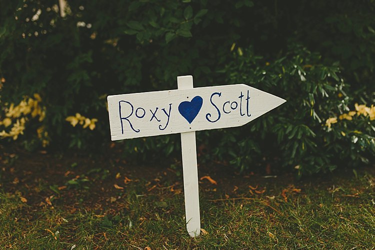 DIY Seaside Inspired Farm Wedding http://benjaminstuart.co.uk/