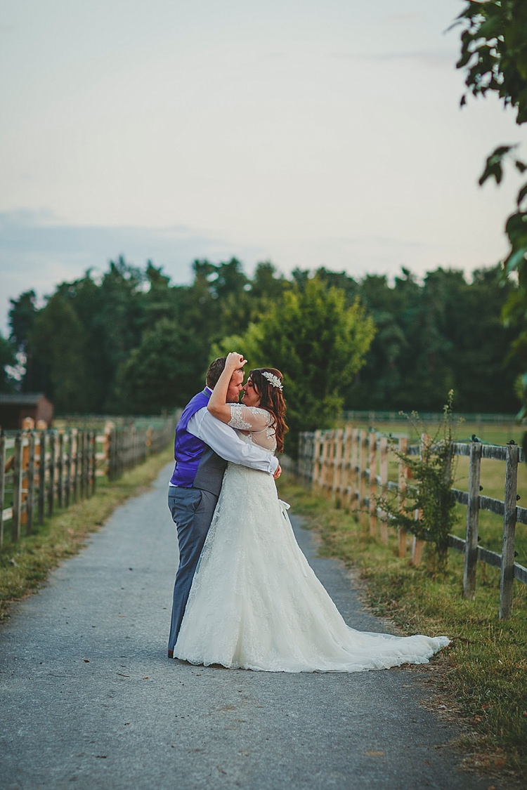 DIY Seaside Inspired Farm Wedding http://benjaminstuart.co.uk/