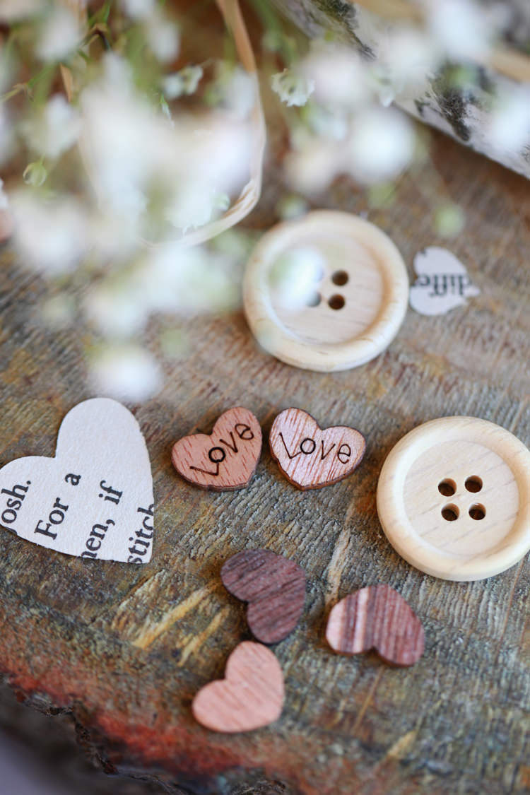 Buttons Confetti Tables Hearts Casual Summer Outdoor Beach Wedding http://www.lifephotographic.com/