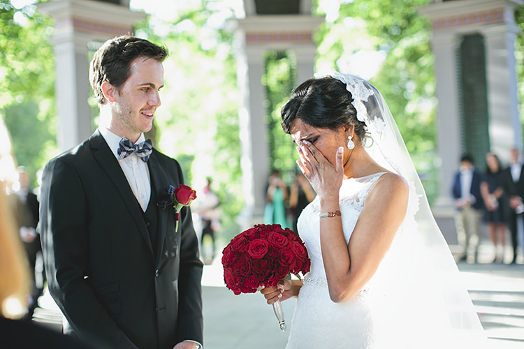 Grand Classic Beauty City Sweden Wedding http://smallpigart.se/en/