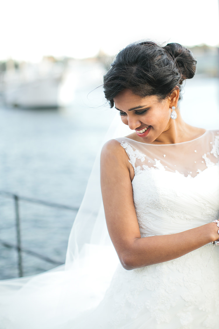 Bride Bridal Hair Chignon Grand Classic Beauty City Sweden Wedding http://smallpigart.se/en/