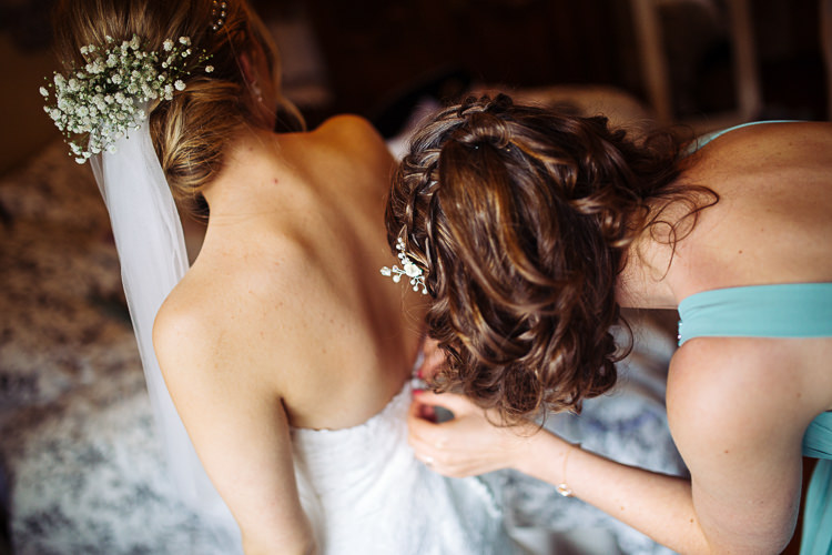 Flowers Hair Bride Bridal Style Veil Quirky Homespun Festoons Ferns Wedding http://www.stevebridgwoodphotography.co.uk/