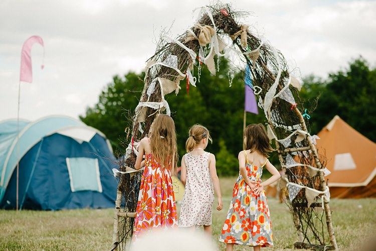 Crawfest Family Festival Wedding http://lilysawyer.com/