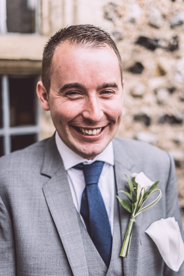 Masculine Simple Rustic Pub Wedding http://www.neilwilliamshaw.co.uk/