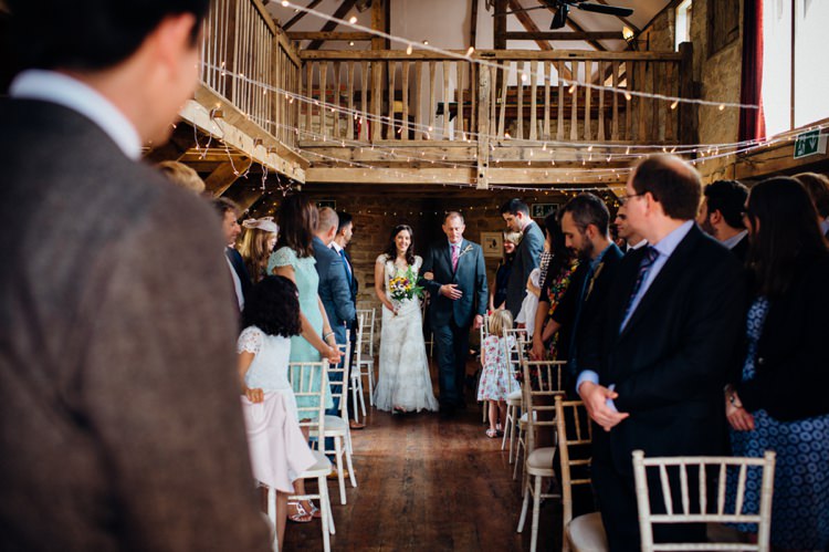 Sweet Hand Crafted Crochet Barn Wedding http://www.mariannechua.com/
