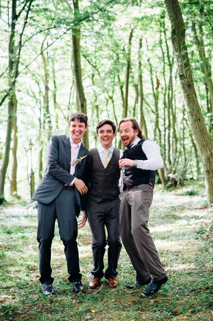 Sweet Hand Crafted Crochet Barn Wedding http://www.mariannechua.com/