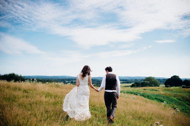 Sweet Hand Crafted Crochet Barn Wedding http://www.mariannechua.com/