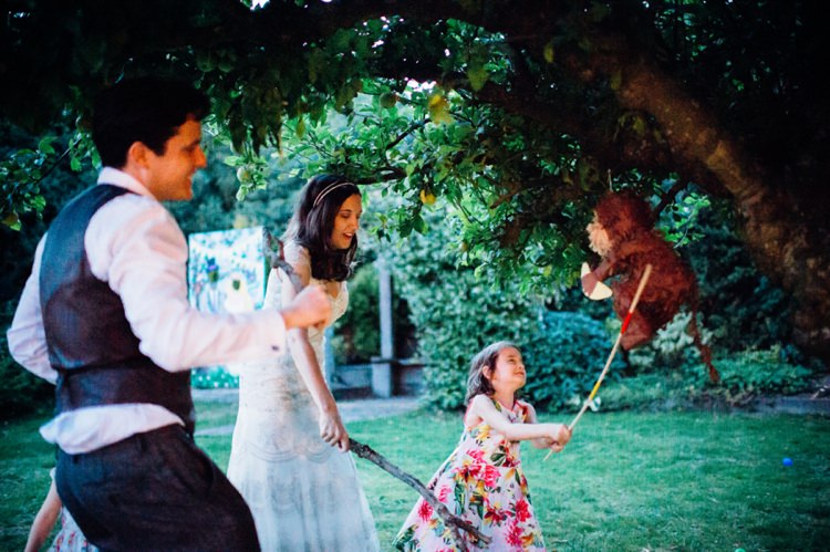 Sweet Hand Crafted Crochet Barn Wedding http://www.mariannechua.com/