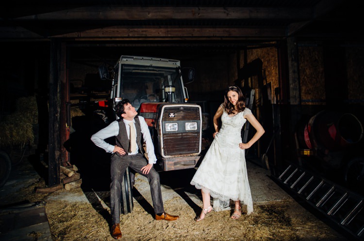 Sweet Hand Crafted Crochet Barn Wedding http://www.mariannechua.com/