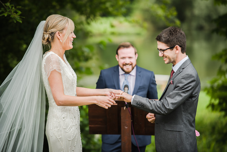 Outdoor Lakeside DIY Wedding http://julietmckeephotography.co.uk/