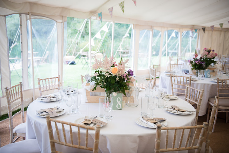 Outdoor Lakeside DIY Wedding http://julietmckeephotography.co.uk/